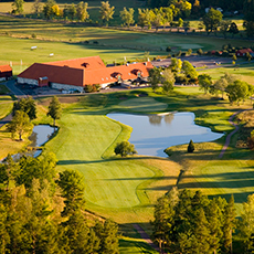 Frösåker Golf och Country Club från ovan. Fotograf: Lennart Hyse.