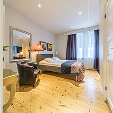 Ett hotellrum på Skultuna Brukshotell. Foto: Pressbild